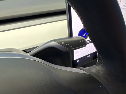 Used 2021 Tesla Model 3 Standard Range Plus RWD image 18