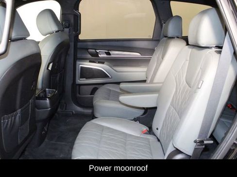 Used 2023 Kia Telluride EX X-Line image 14