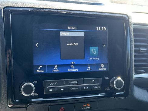 Used 2023 Nissan Frontier SV w/ SV Convenience Package image 29