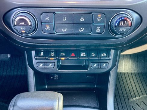 Used 2021 GMC Canyon AT4 w/ Driver Alert Package image 34