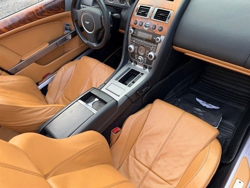 Used 2009 Aston Martin DB9 Volante RWD image 20