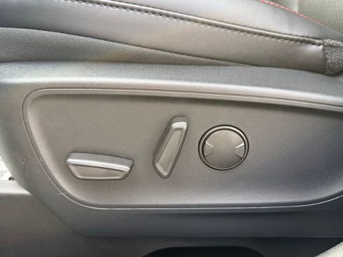 New 2026 Ford Escape ST-Line Select w/ Equipment Group 401A AWD/4WD image 12