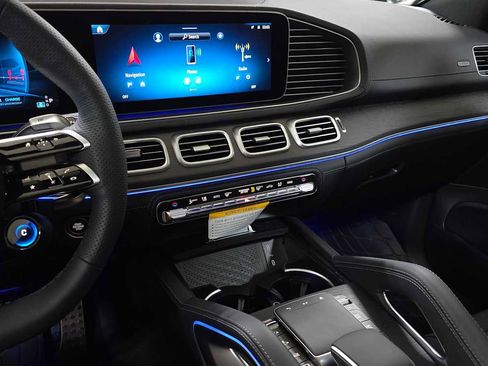 New 2026 Mercedes-Benz GLE 53 AMG 4MATIC Coupe image 29