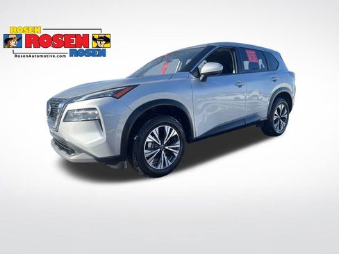 Used 2023 Nissan Rogue SV image 1