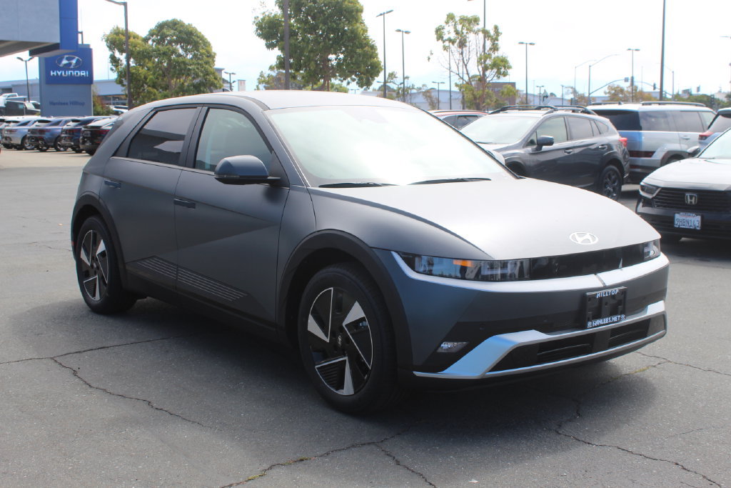 New 2026 Hyundai Ioniq 5 SEL RWD image 5