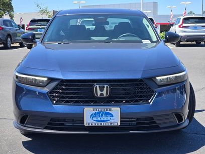 New 2026 Honda Accord SE