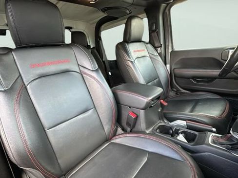 Used 2022 Jeep Wrangler Rubicon w/ LED Lighting Group AWD/4WD image 20