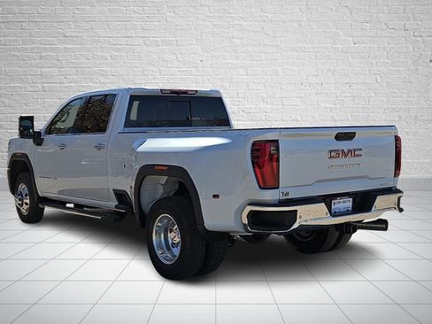 New 2026 GMC Sierra 3500 SLT w/ SLT Premium Package image 3
