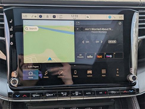 New 2026 Jeep Grand Wagoneer Summit image 18