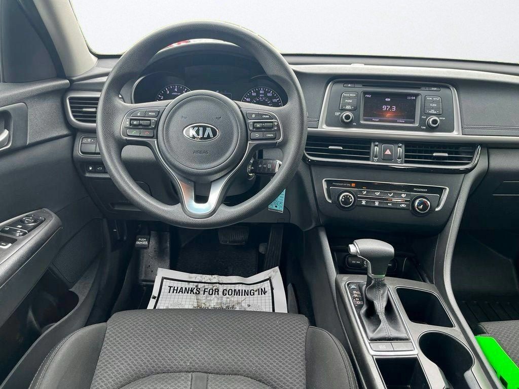 Used 2017 Kia Optima LX FWD image 19