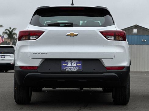 Used 2026 Chevrolet TrailBlazer LS w/ LS Confidence Package image 6