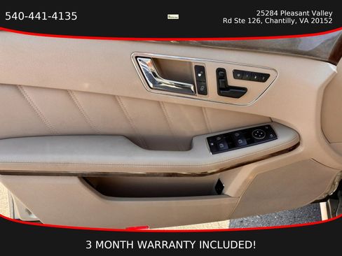 Used 2010 Mercedes-Benz E 350 4MATIC Sedan image 21