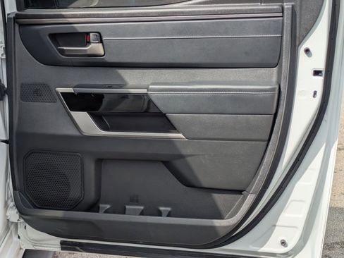 Used 2024 Toyota Tundra Limited image 24