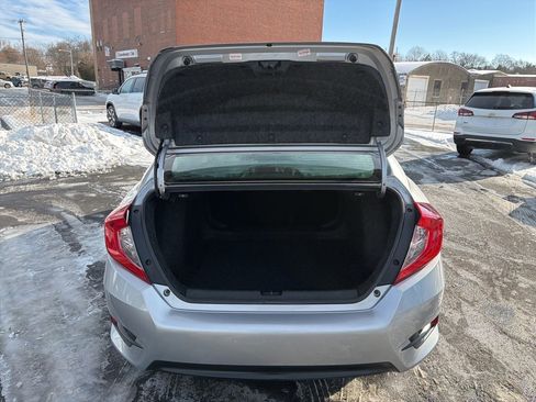 Used 2017 Honda Civic EX image 11