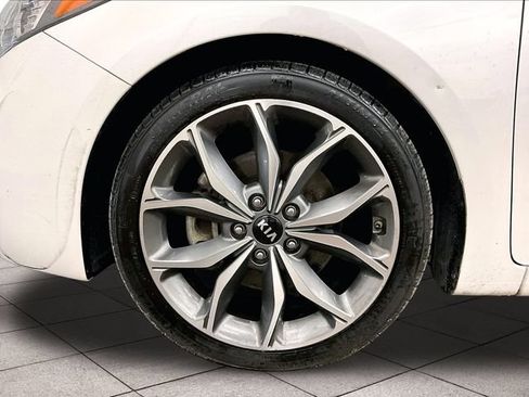 Used 2017 Kia Forte SX FWD image 8