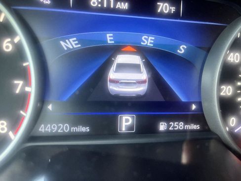 Used 2016 Nissan Maxima Platinum FWD image 18