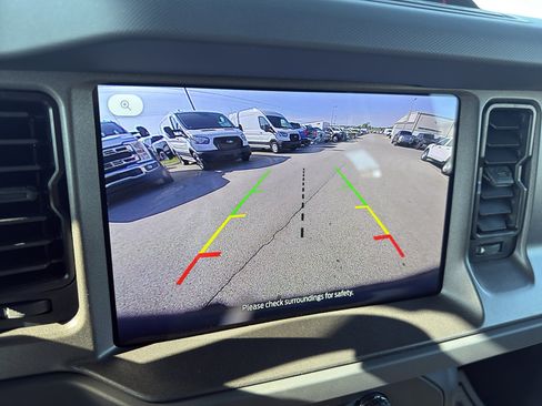 New 2025 Ford Bronco 4-Door image 19