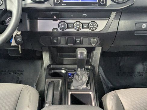Certified 2022 Toyota Tacoma SR w/ SR Convenience Package image 31