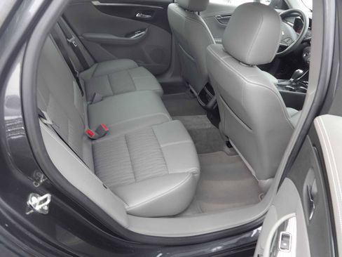 Used 2018 Chevrolet Impala LS image 8