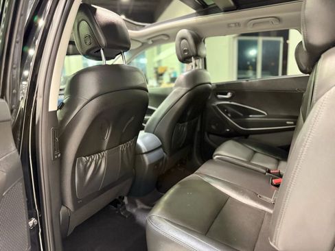 Used 2017 Hyundai Santa Fe SE w/ SE Ultimate Tech Package 03 image 33