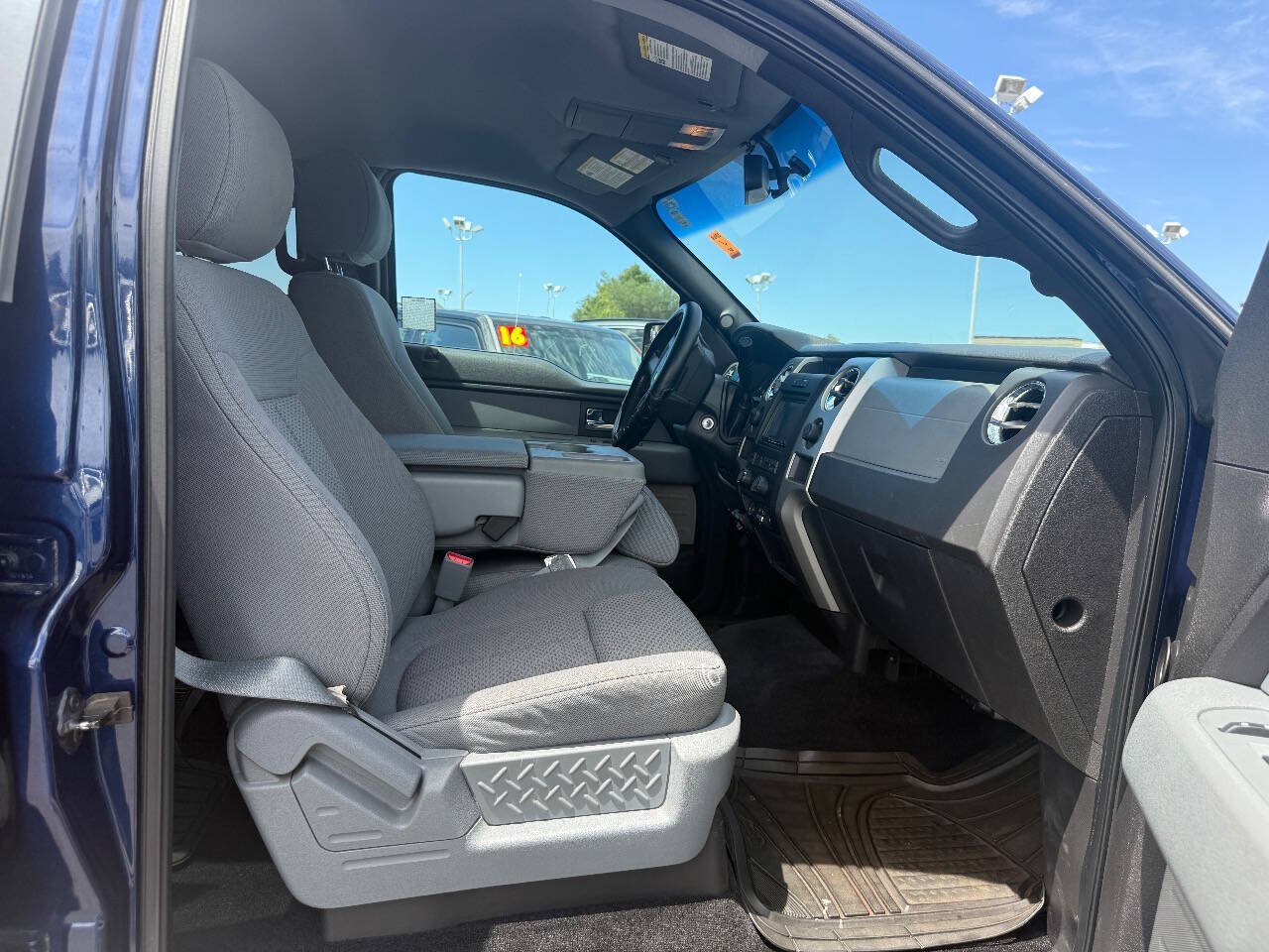 Used 2012 Ford F150 XLT w/ XLT Convenience Pkg RWD image 14