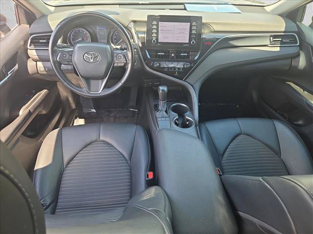Used 2023 Toyota Camry SE w/ Convenience Package FWD image 17