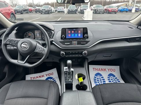Used 2024 Nissan Altima 2.5 S image 17