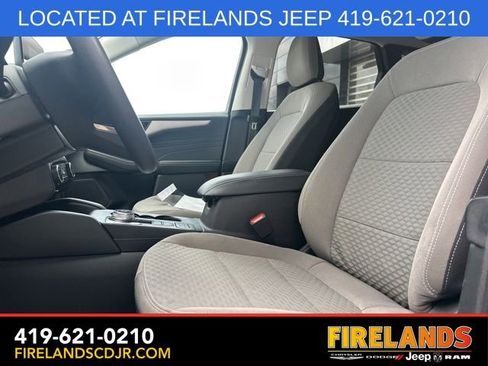 Used 2022 Ford Escape SE image 15