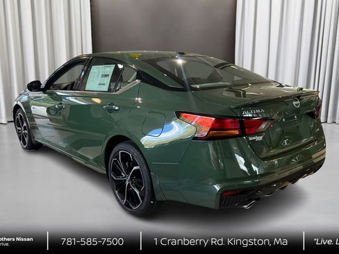 New 2026 Nissan Altima 2.5 SR w/ SR Premium Package AWD/4WD image 7