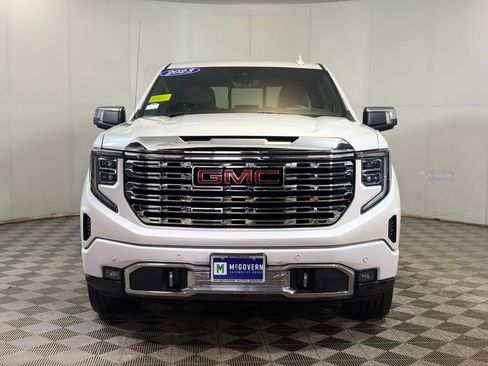 Used 2023 GMC Sierra 1500 Denali AWD/4WD image 10