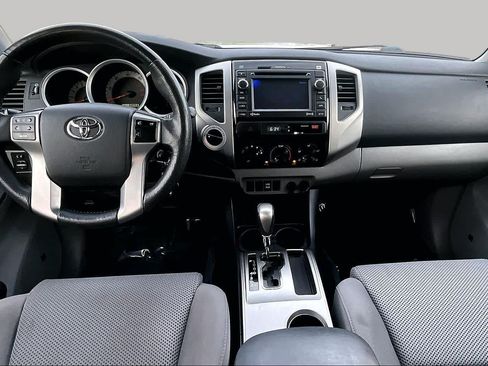 Used 2012 Toyota Tacoma 4x4 Double Cab w/ TRD Sport Upgrade Pkg image 15