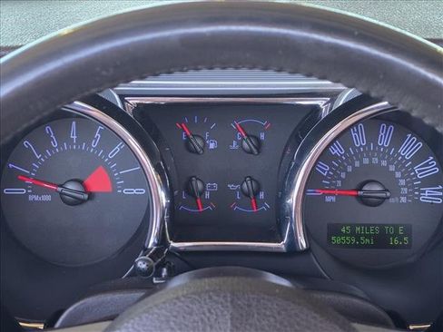 Used 2005 Ford Mustang GT Premium image 6