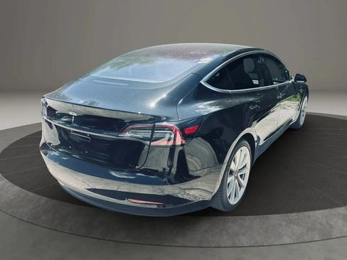 Used 2018 Tesla Model 3 Long Range RWD image 5