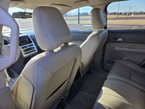 Used 2010 Ford Edge Limited image 39