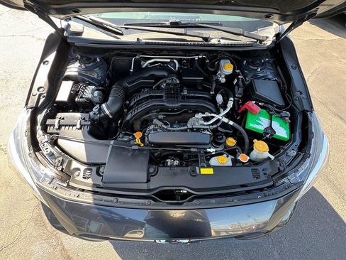 Used 2018 Subaru Crosstrek 2.0i Premium AWD/4WD image 34