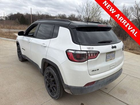 Used 2024 Jeep Compass Latitude w/ Convenience Group image 6