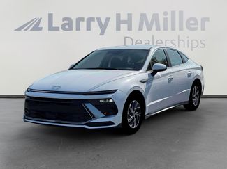 New 2026 Hyundai Sonata Blue video 1