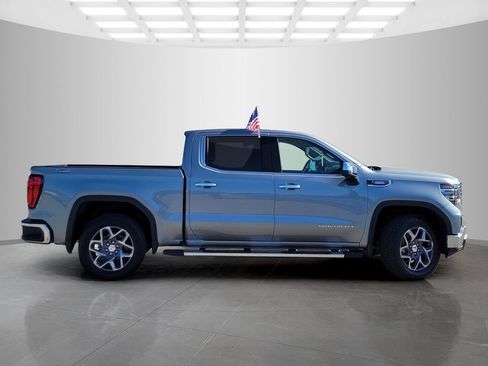 New 2026 GMC Sierra 1500 SLT AWD/4WD image 3
