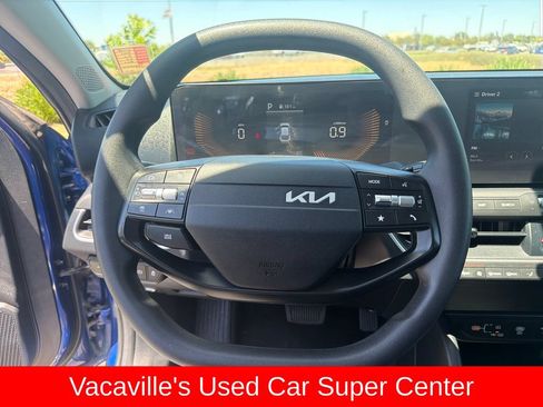 Used 2025 Kia K4 FWD image 14