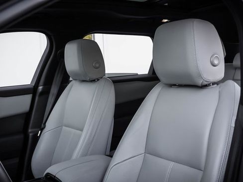 Used 2024 Land Rover Range Rover Velar Dynamic SE image 10