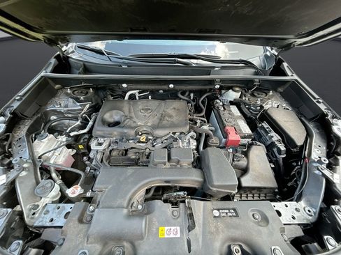 Used 2023 Toyota RAV4 XLE Premium FWD image 34