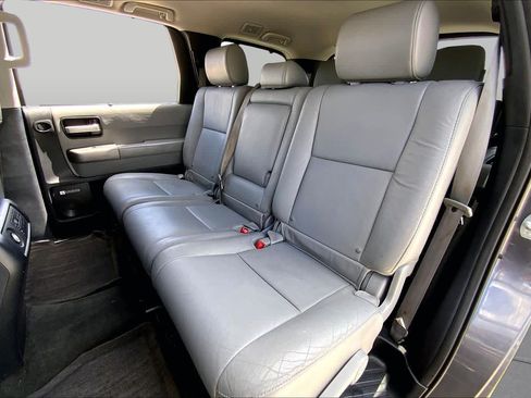 Used 2013 Toyota Sequoia Limited RWD image 20