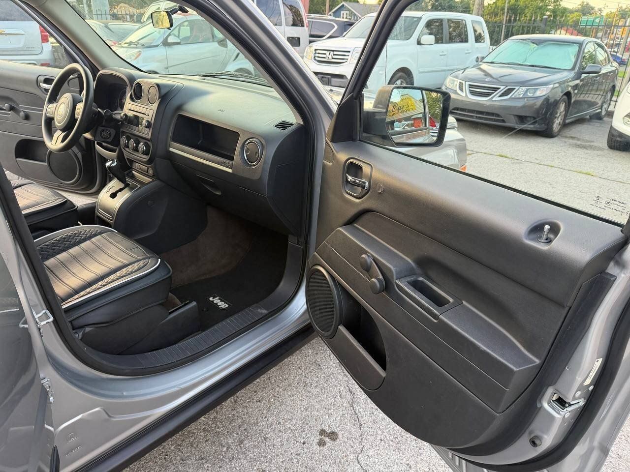 Used 2014 Jeep Patriot Sport FWD image 19