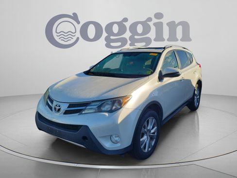 Used 2013 Toyota RAV4 Limited AWD/4WD image 2