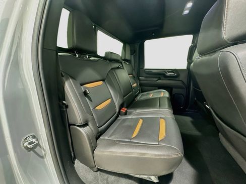 Used 2024 GMC Sierra 2500 AT4 w/ AT4 Premium Plus Package AWD/4WD image 26