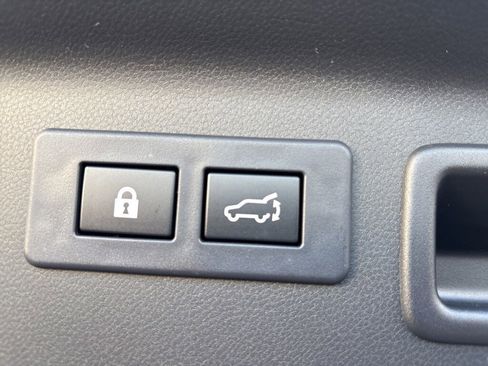 New 2025 Subaru Forester Premium image 12