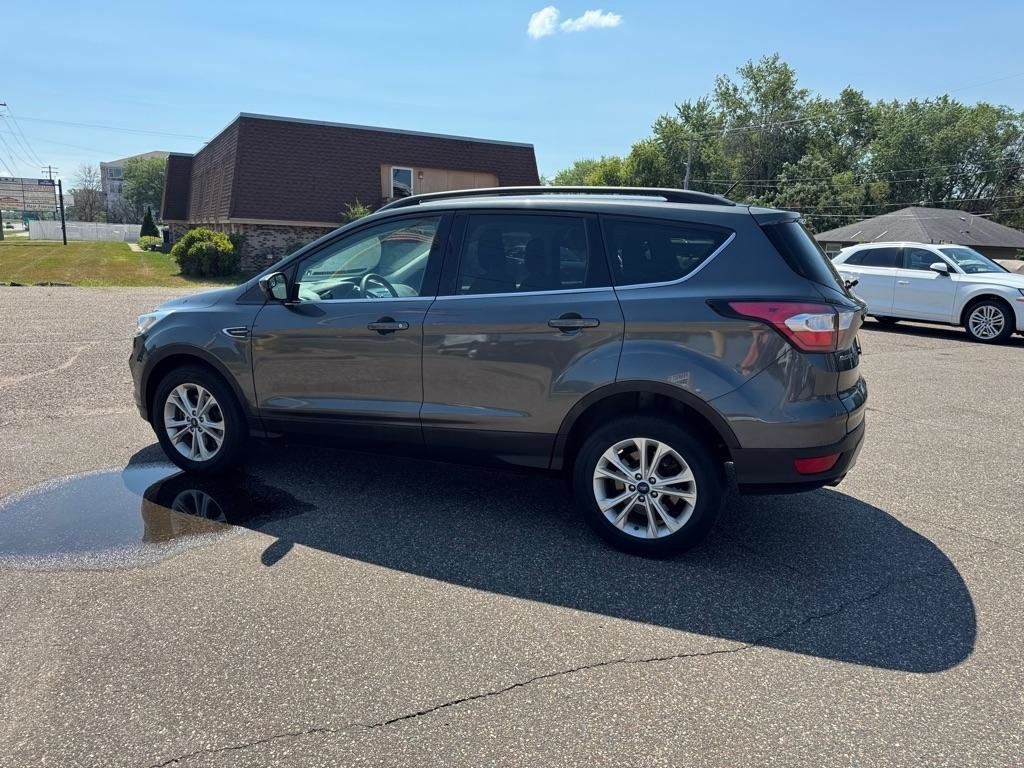 Used 2018 Ford Escape SE AWD/4WD image 8