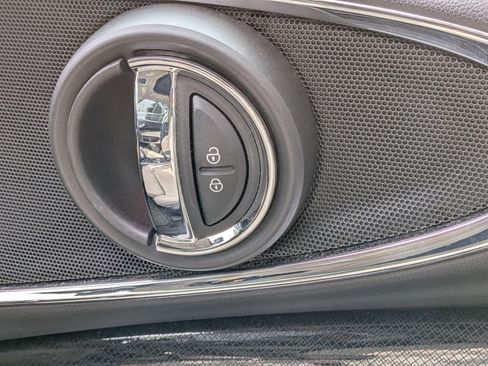 Used 2020 MINI Cooper Clubman S image 14