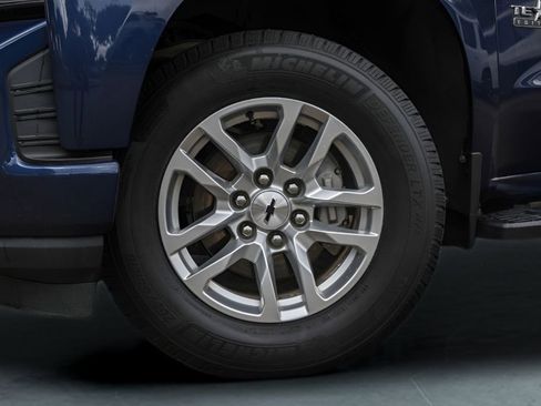 Used 2020 Chevrolet Silverado 1500 RST w/ Texas Edition image 4