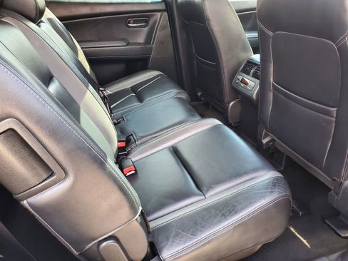 Used 2011 MAZDA CX-9 Touring w/ Moonroof & Bose Audio Pkg image 34